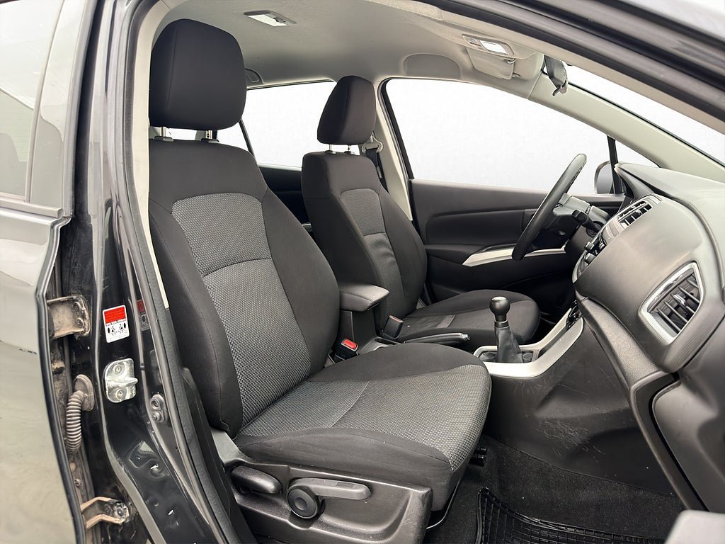 Vehicle Image 19