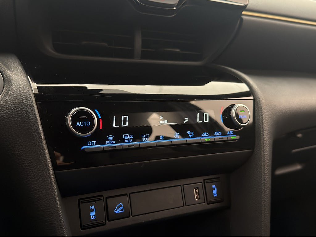 Vehicle Image 20