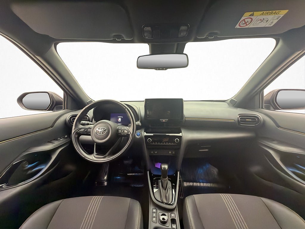 Vehicle Image 22