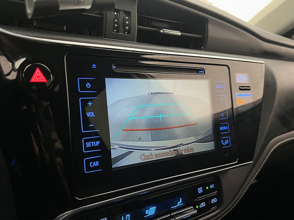 Vehicle Image 17