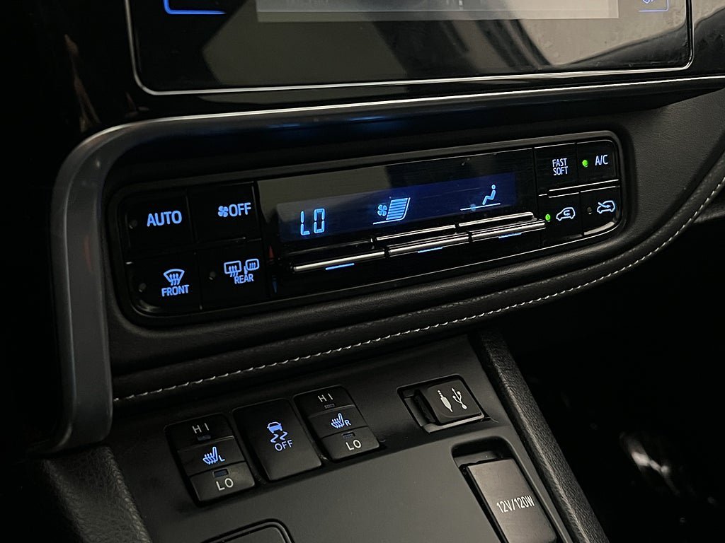 Vehicle Image 19