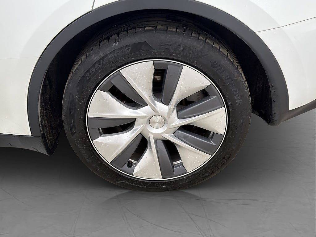 Vehicle Image 36