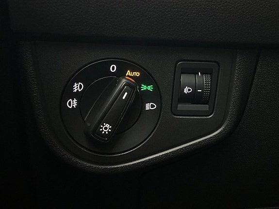 Vehicle Image 27