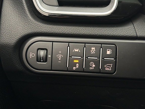 Vehicle Image 29