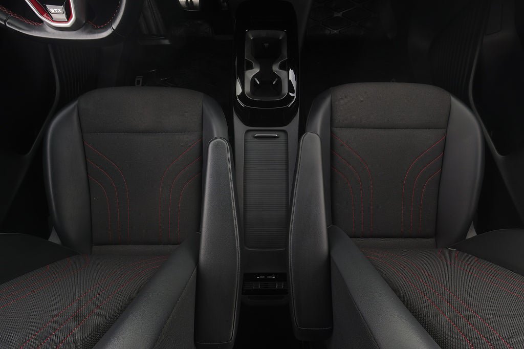 Vehicle Image 15