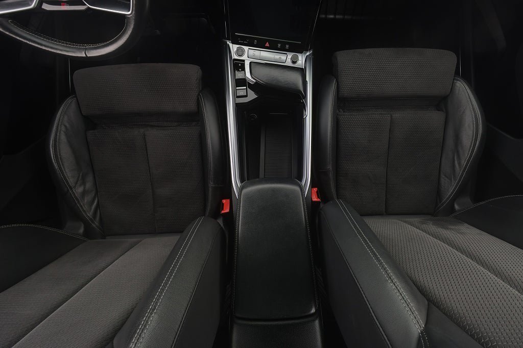 Vehicle Image 15