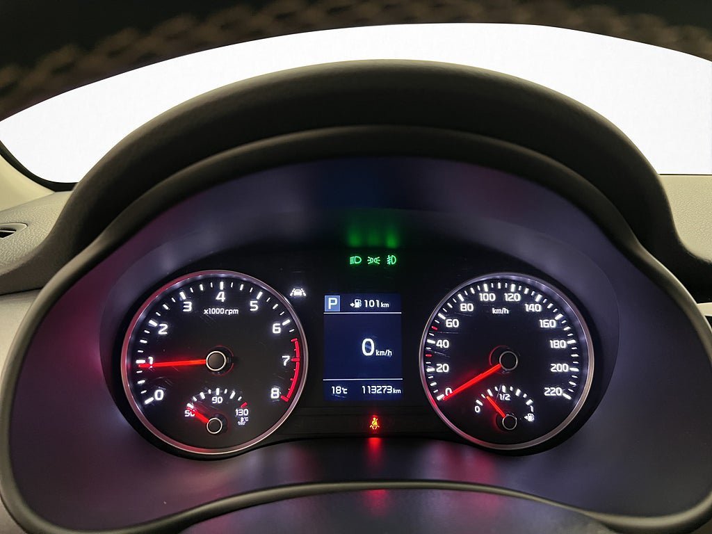 Vehicle Image 16