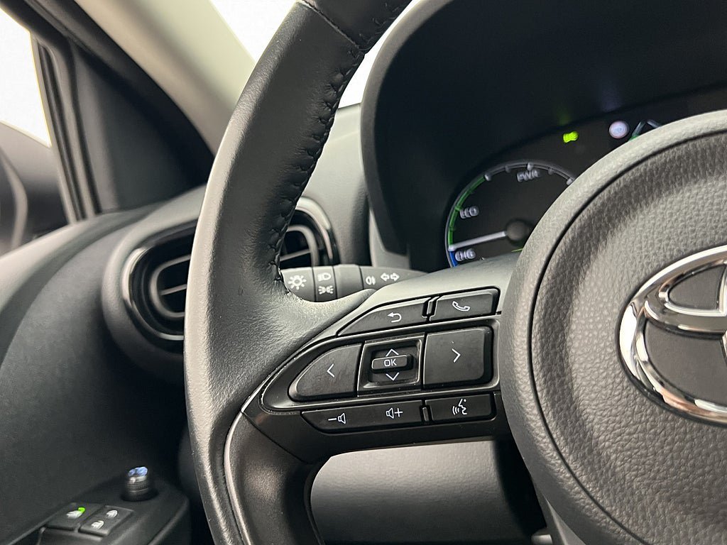 Vehicle Image 29