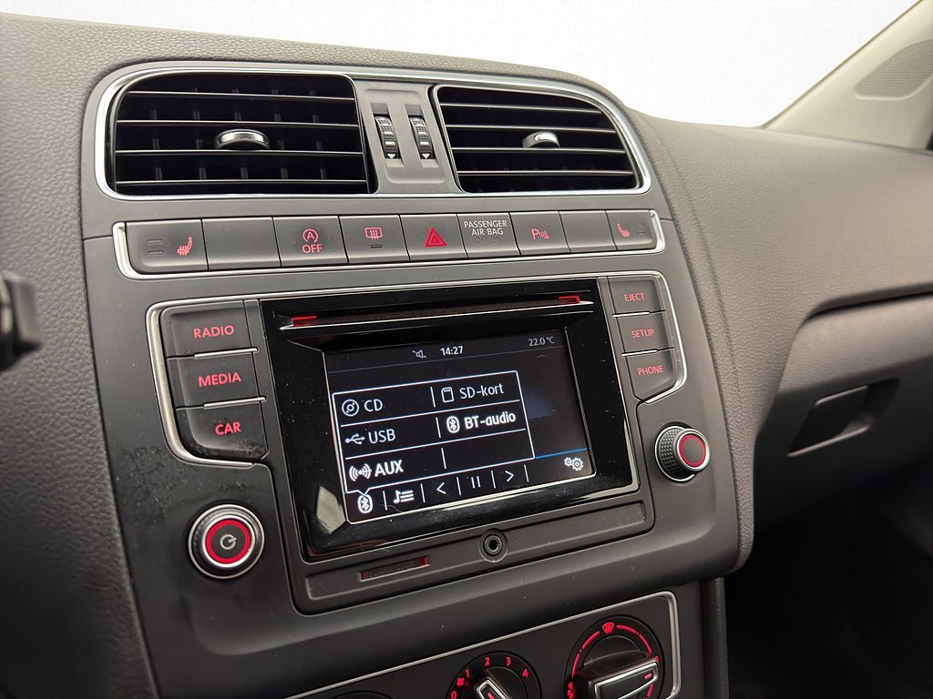Vehicle Image 18