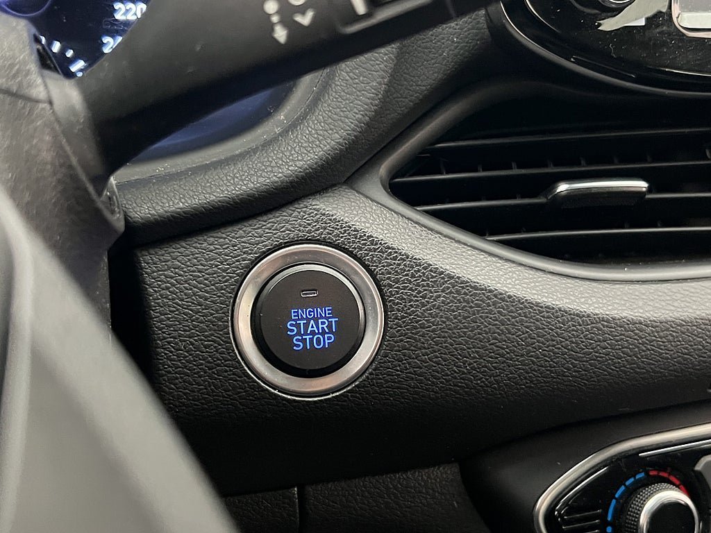 Vehicle Image 29