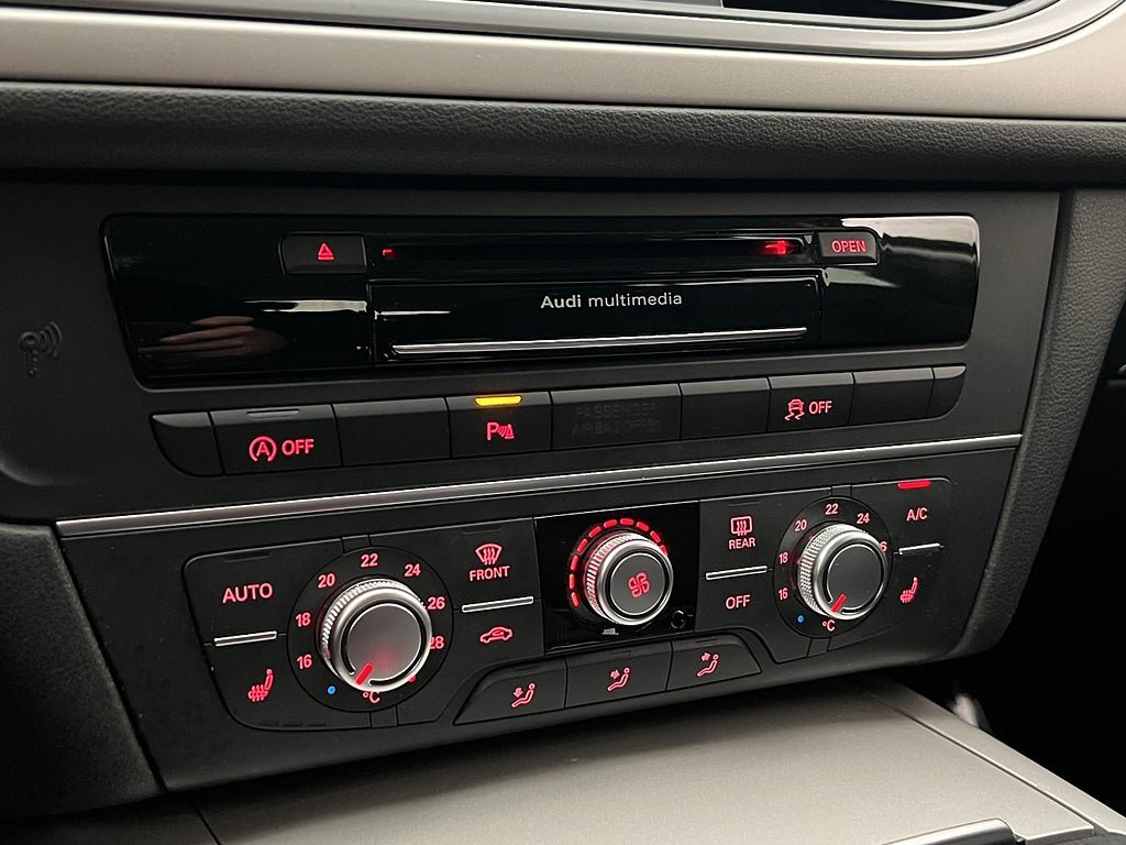 Vehicle Image 28