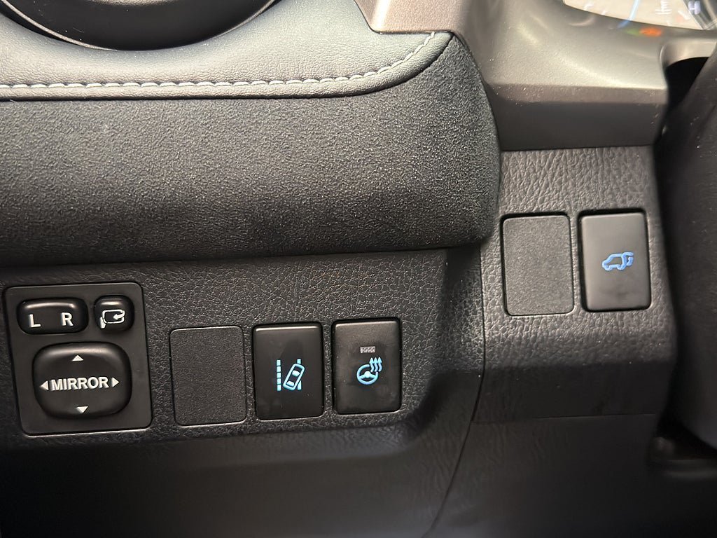 Vehicle Image 37