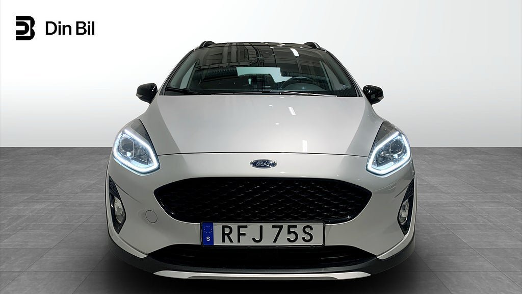 Vehicle Image 4