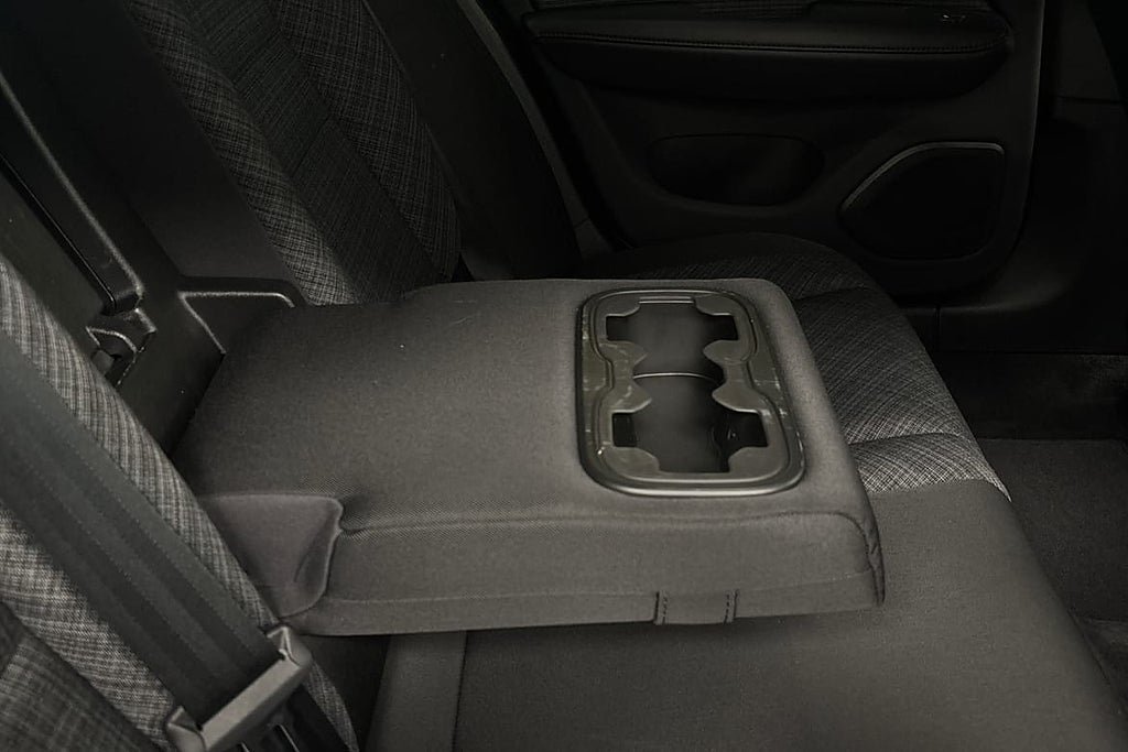 Vehicle Image 18