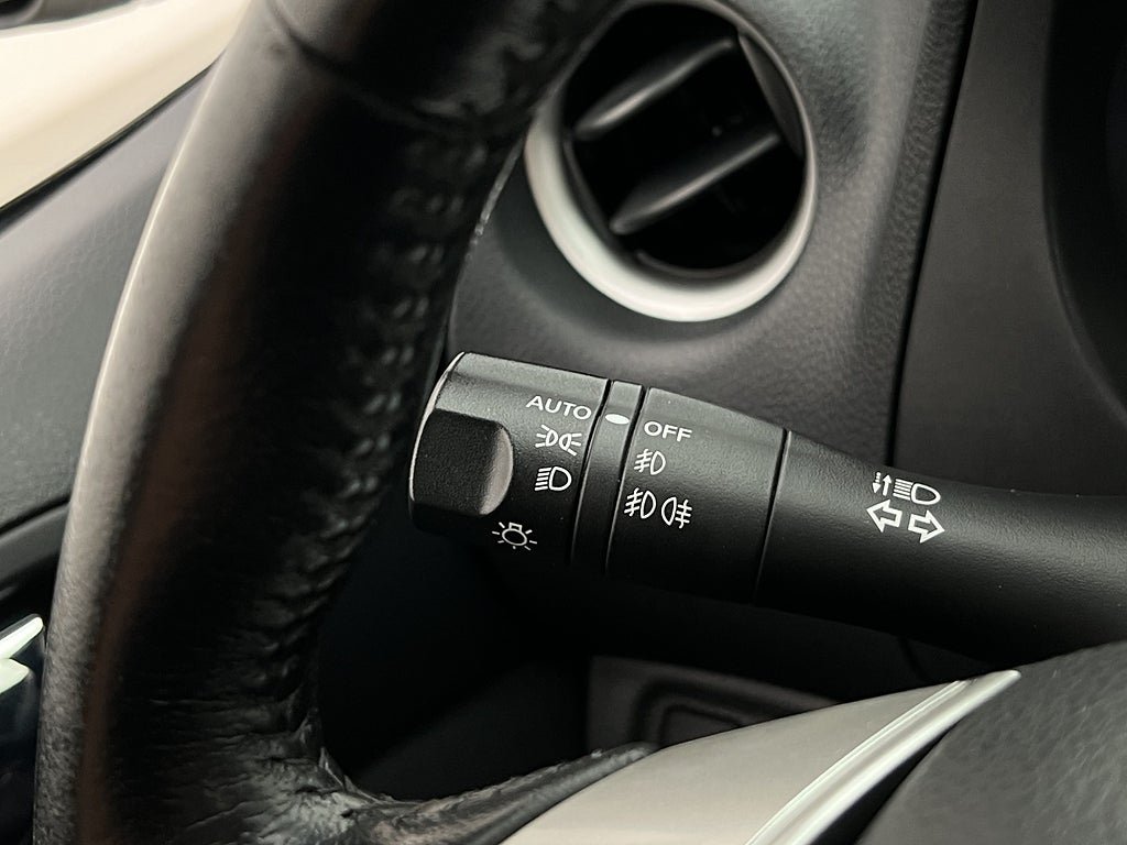 Vehicle Image 33