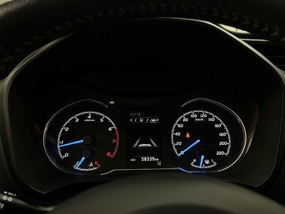 Vehicle Image 16