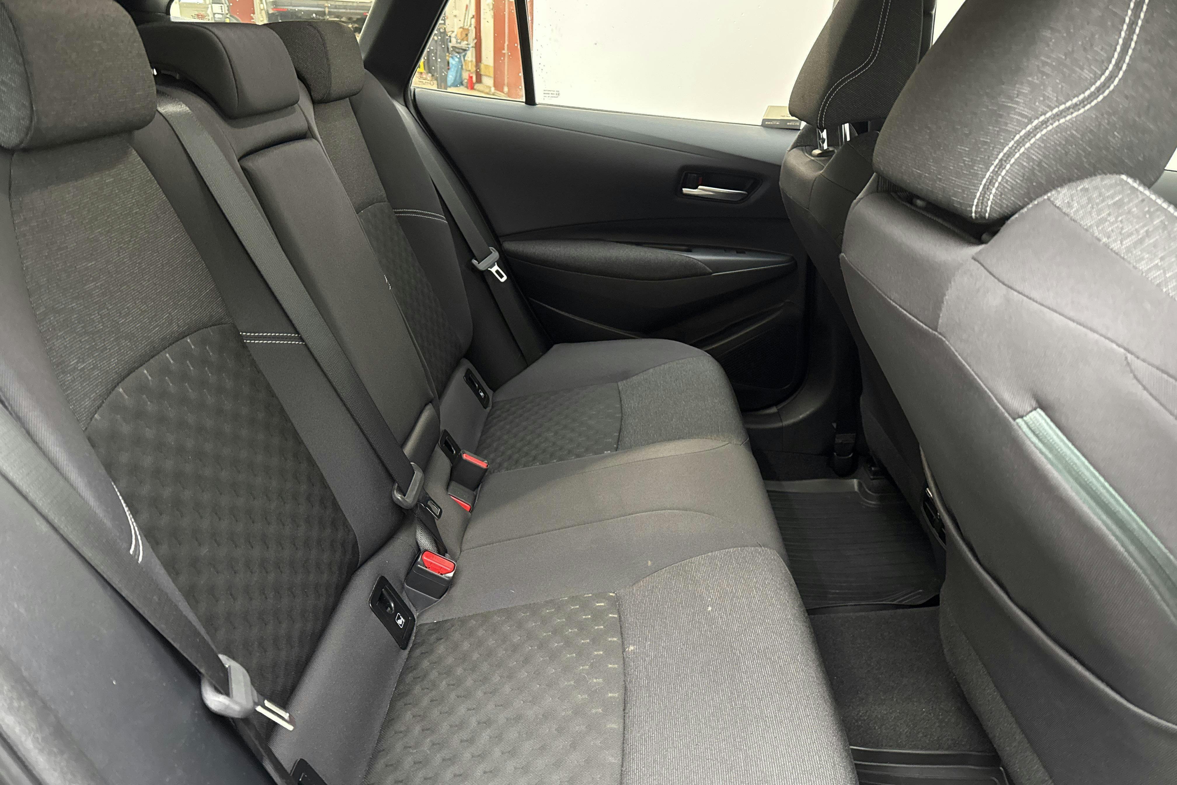 Vehicle Image 8