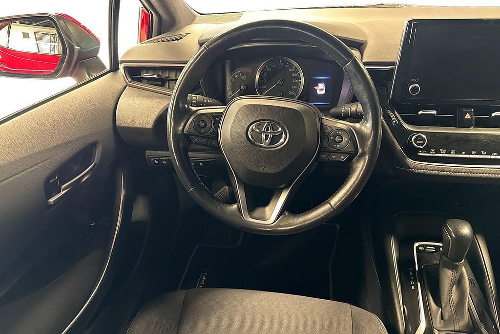 Vehicle Image 10