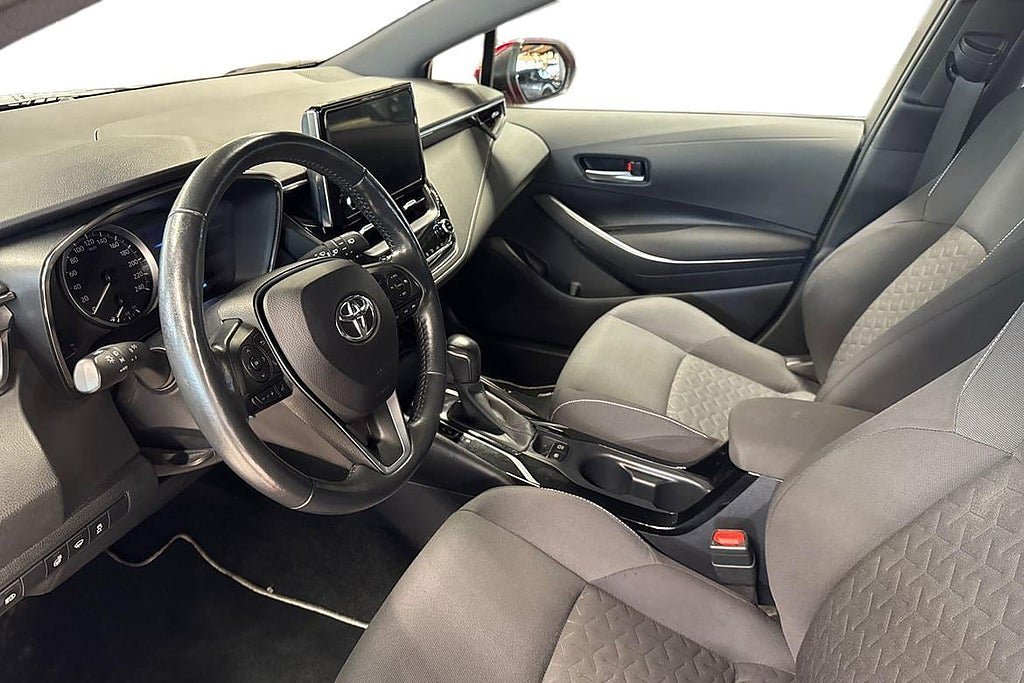 Vehicle Image 13