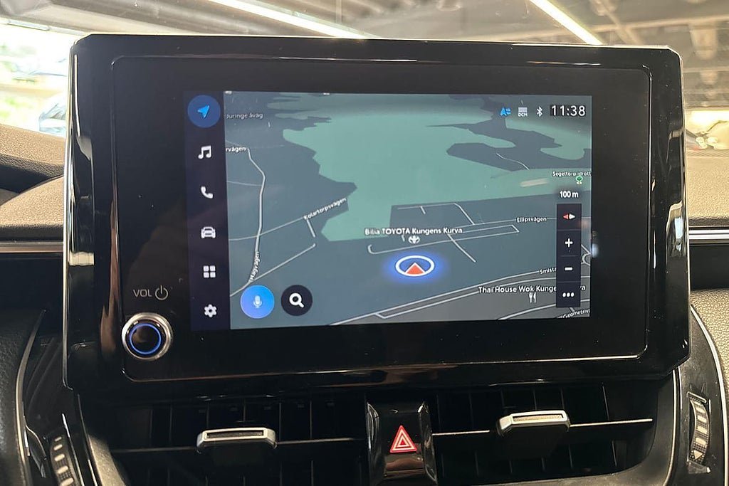 Vehicle Image 14