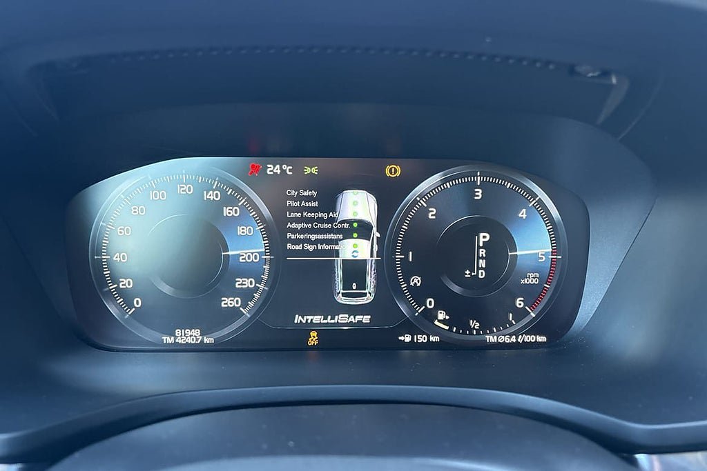 Vehicle Image 17