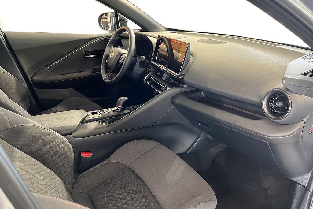 Vehicle Image 7
