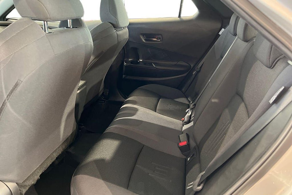 Vehicle Image 13