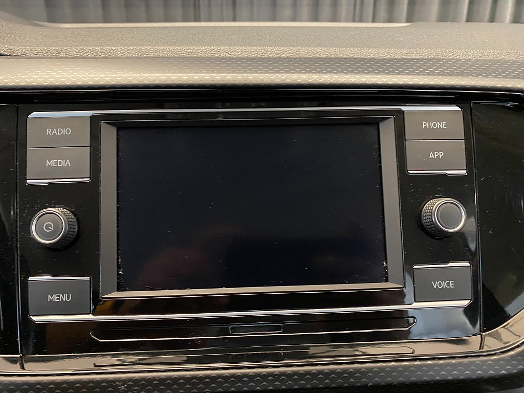 Vehicle Image 38