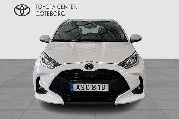 Vehicle Image 7