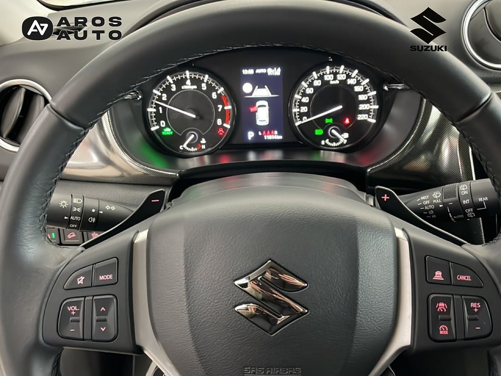 Vehicle Image 10