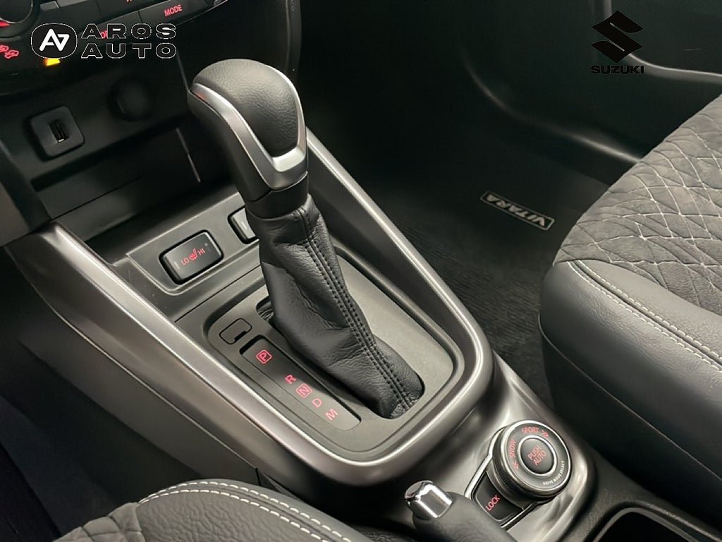 Vehicle Image 12
