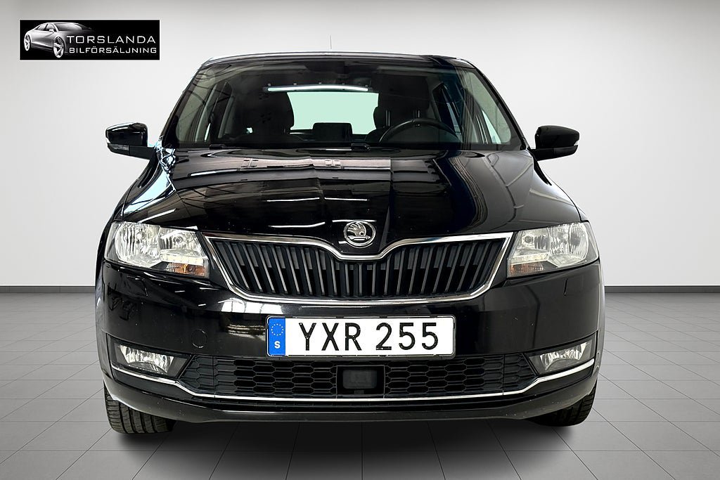 Vehicle Image 6