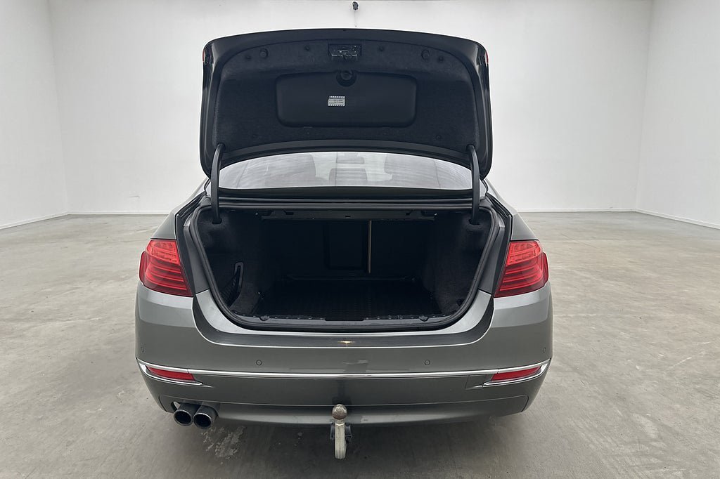 Vehicle Image 26