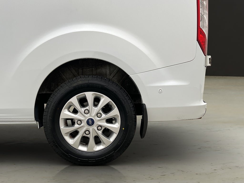 Vehicle Image 33