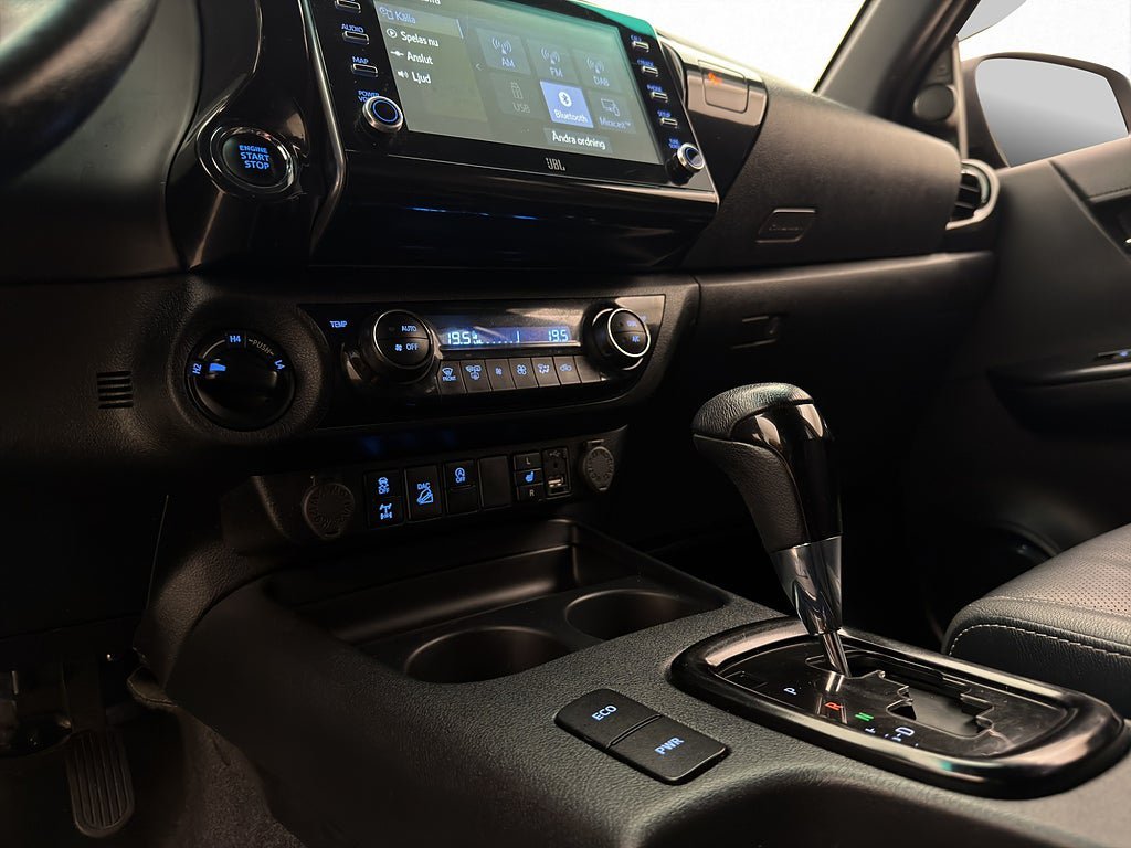 Vehicle Image 35