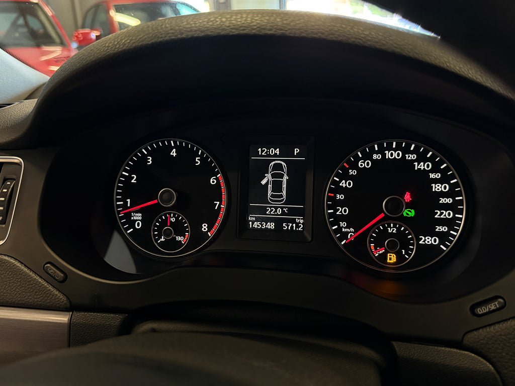 Vehicle Image 17
