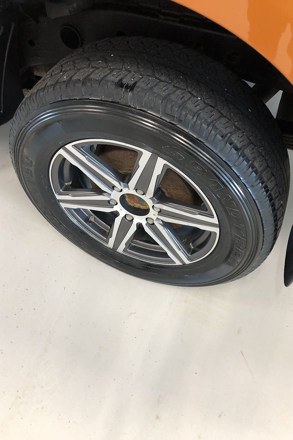 Vehicle Image 8