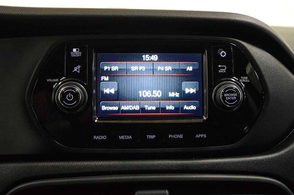 Vehicle Image 11