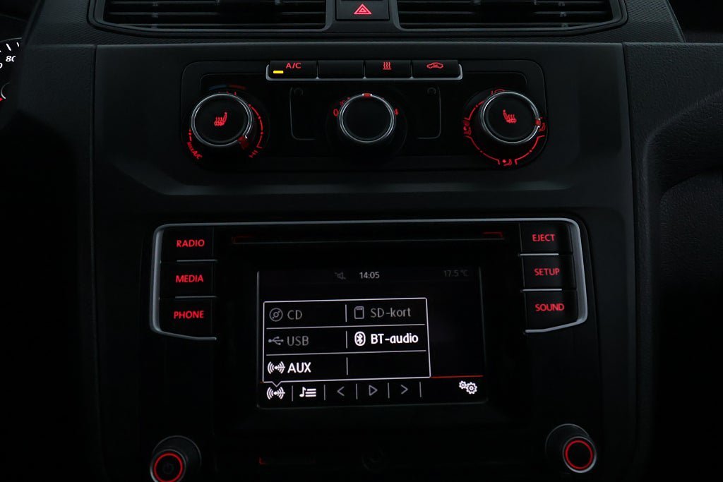 Vehicle Image 18