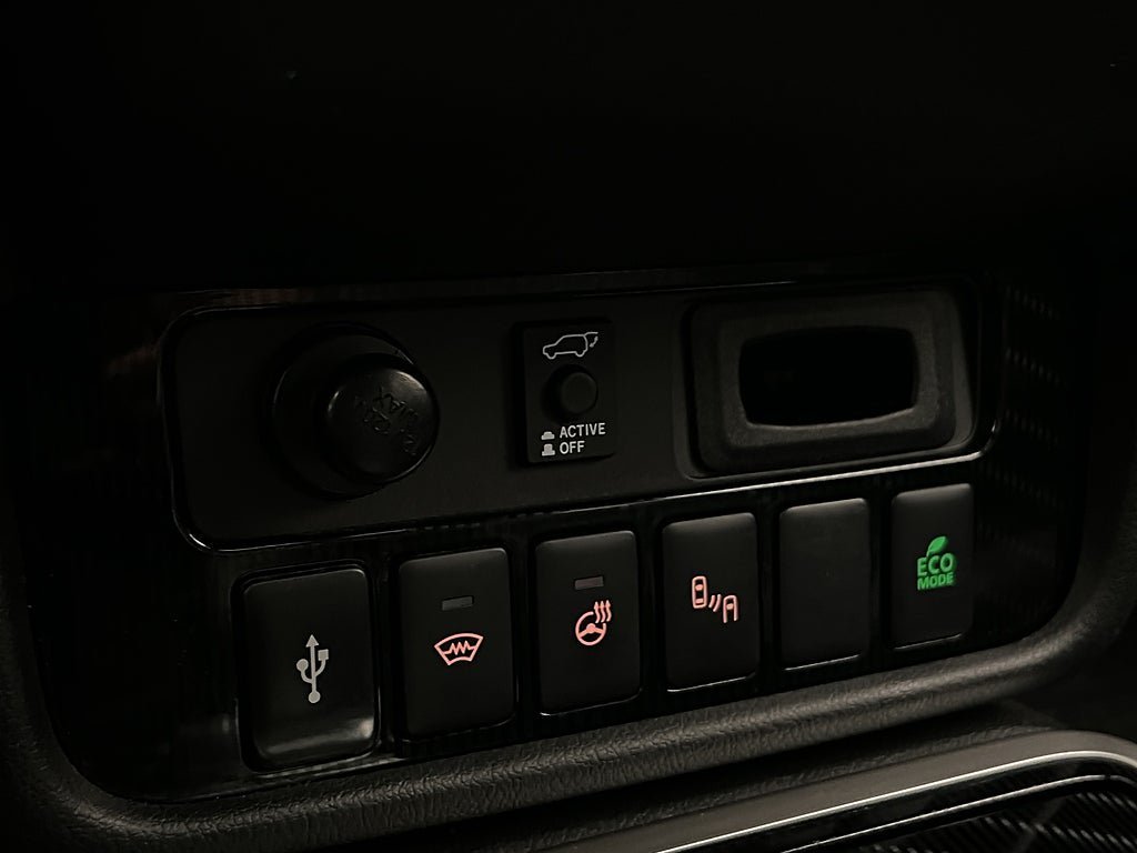 Vehicle Image 26
