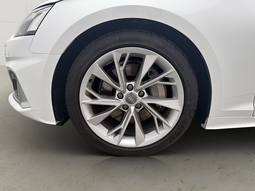 Vehicle Image 36