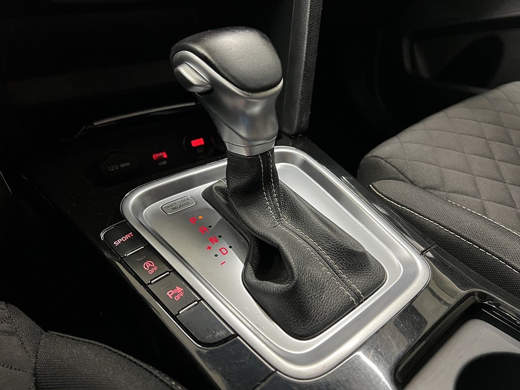 Vehicle Image 29