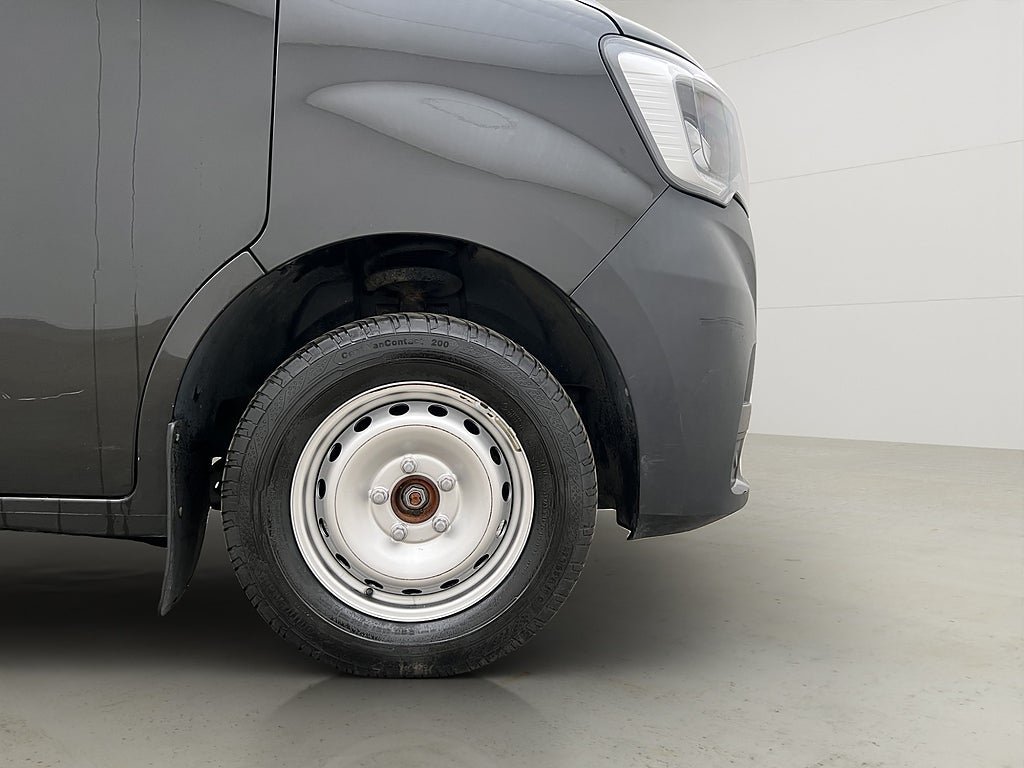 Vehicle Image 31