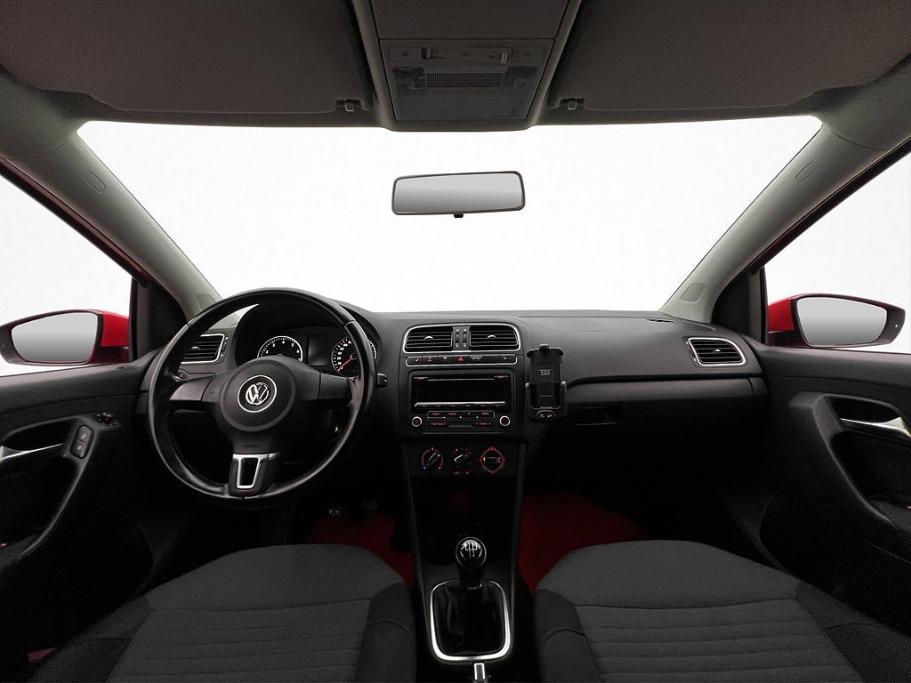 Vehicle Image 11