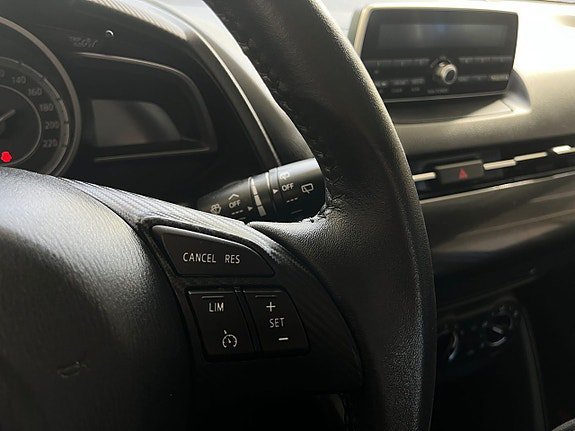 Vehicle Image 24