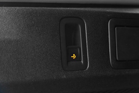 Vehicle Image 27