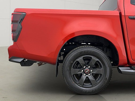 Vehicle Image 35