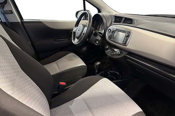 Vehicle Image 17