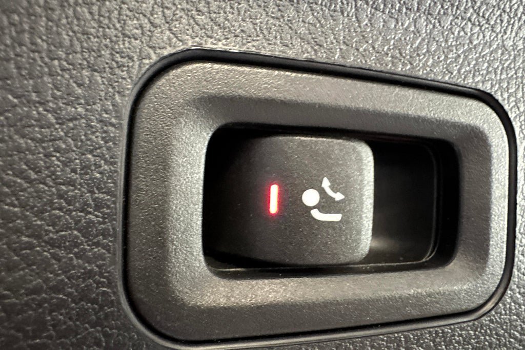 Vehicle Image 18