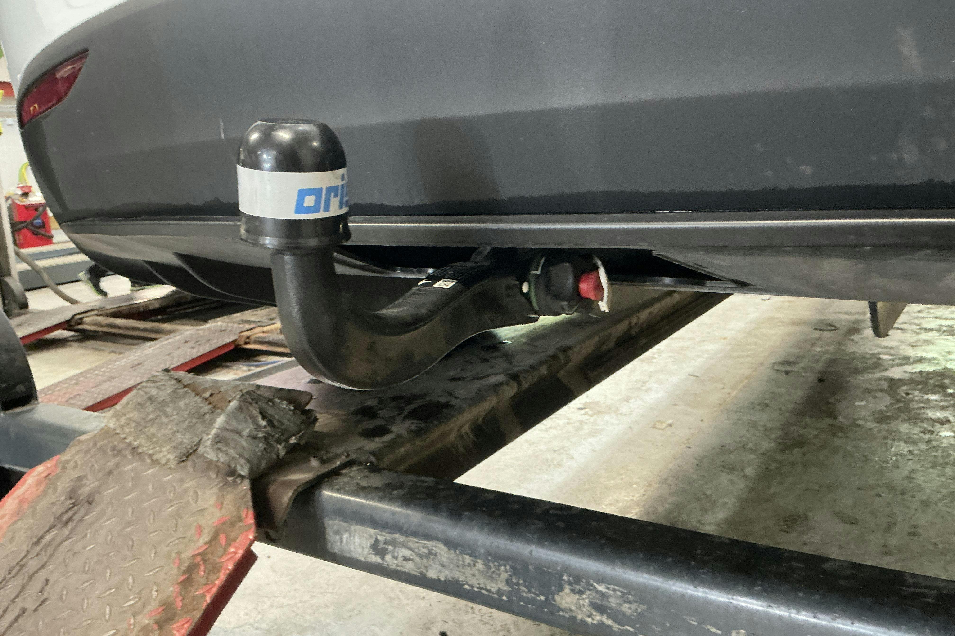 Vehicle Image 16